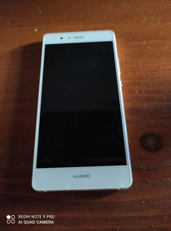 Telefon Huawei P9 Lite
