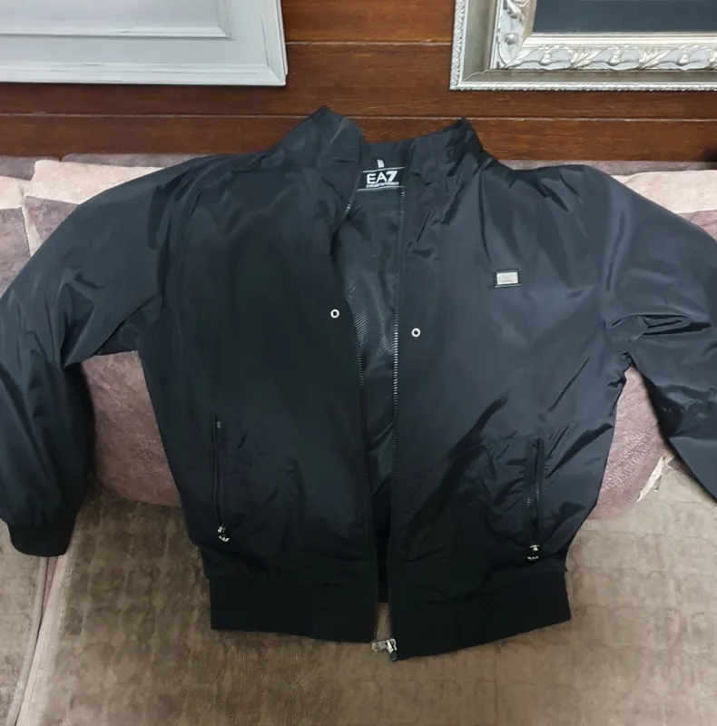 Armani muski suskavac original