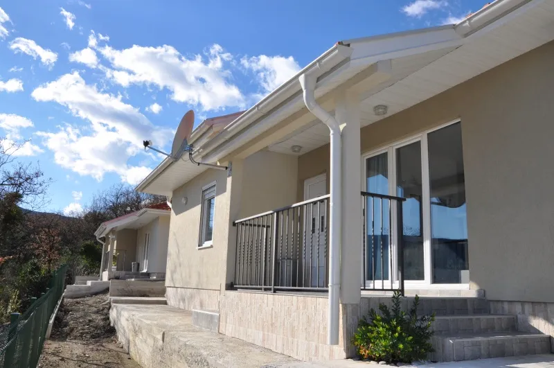 Na prodaju kuća u Herceg Novom, Mojdež
