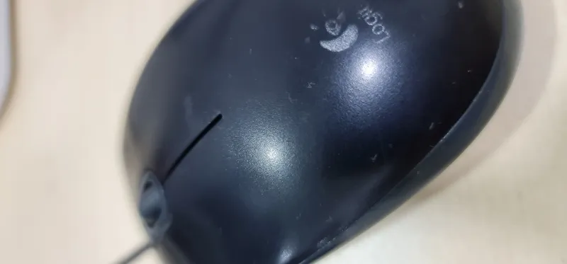 Uredjaj za merenje izduvnih gasova kod dizel i benziskih motora