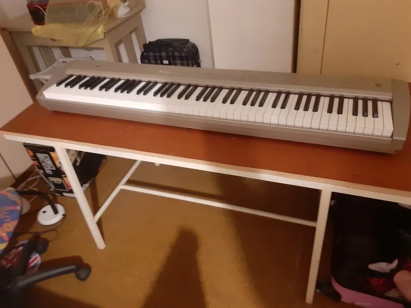 Klavijatura Korg sp200