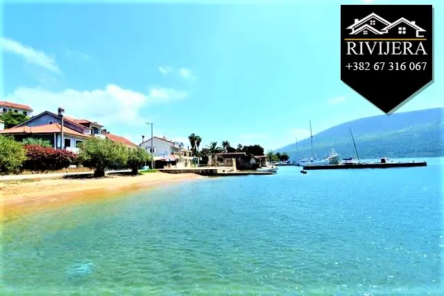 RIVIJERA Nekretnine Kumbor Investicija urbanizovano zemljiste na obali mora