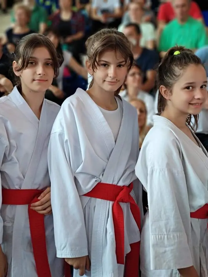  Karate skola / Samoodbrana / Kondicioni i individualni treninzi 