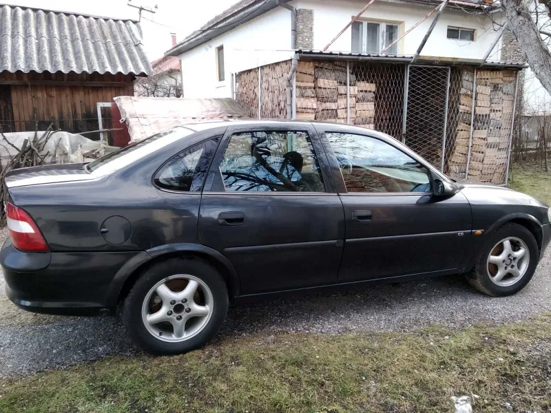 Opel Vectra B 2.0 16V