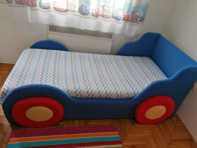 Prodajem dječju sobu
