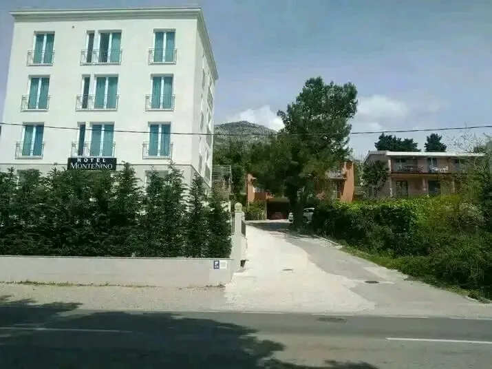 IZDAJEM APARTMAN OD 120 KVADRATA 