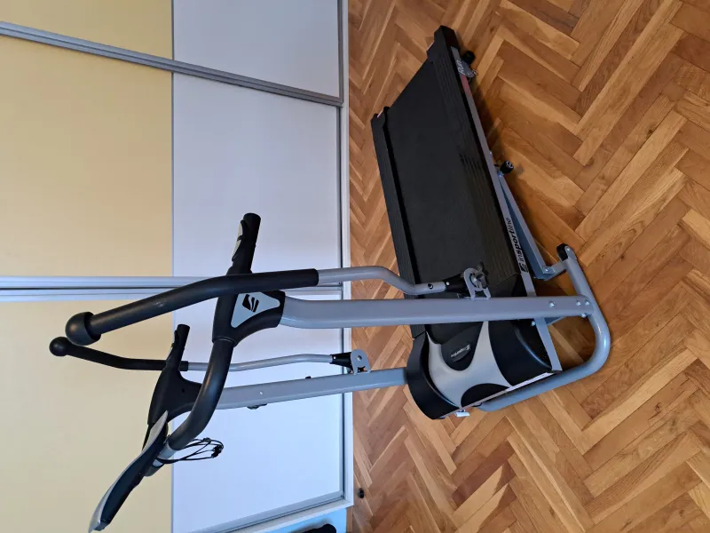 Prodajem traku za trčanje